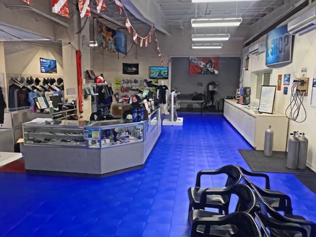 NEX Dive & Snorkel Center