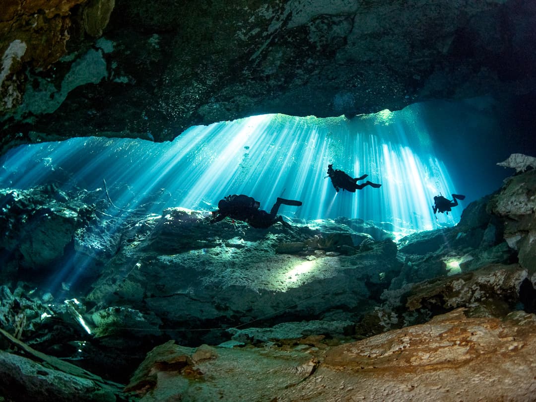 Infinity2 Diving