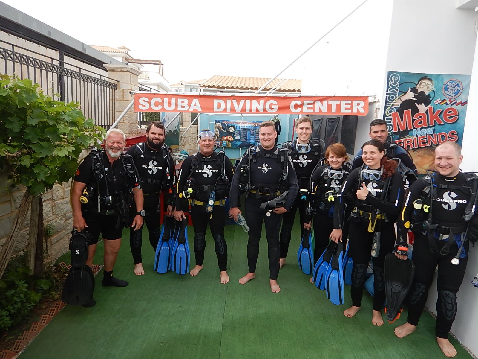 Coral Diving Center