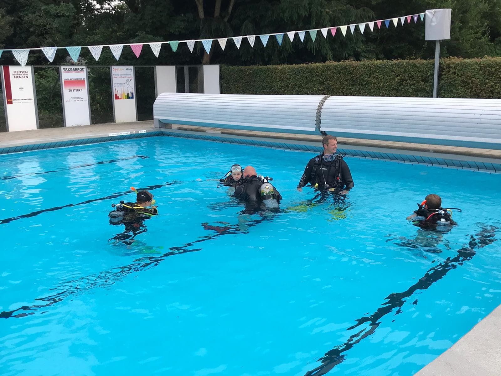 Dive InC