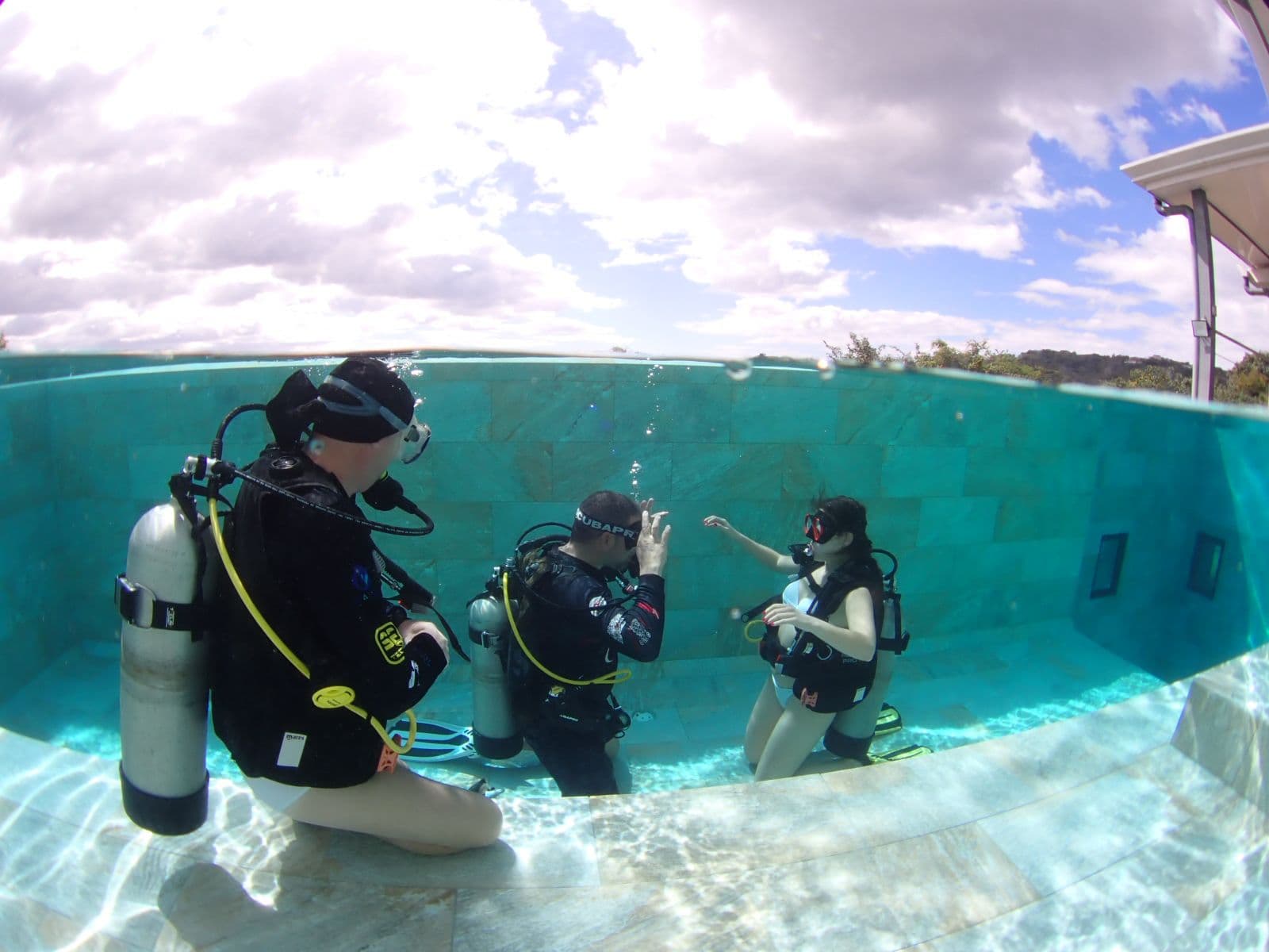 ChrisDiving Dive Center — 8